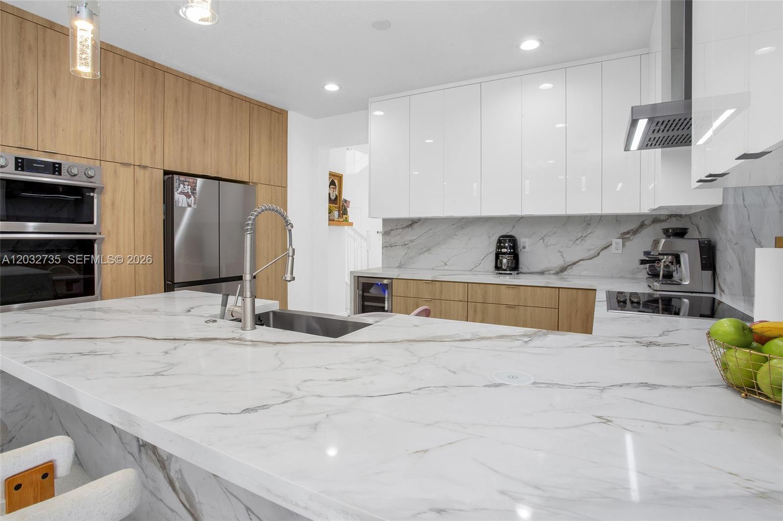 ISLANDS AT DORAL NORTHWES - Residential