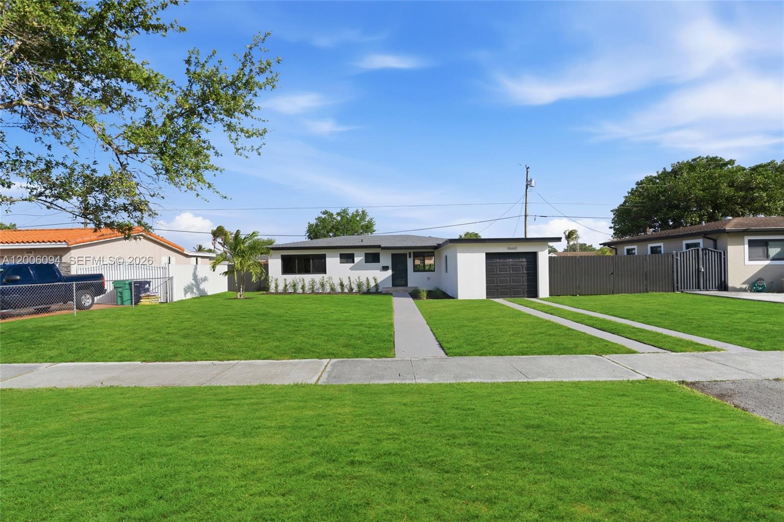 SOUTH CORAL HOMES SEC 2 - Residential