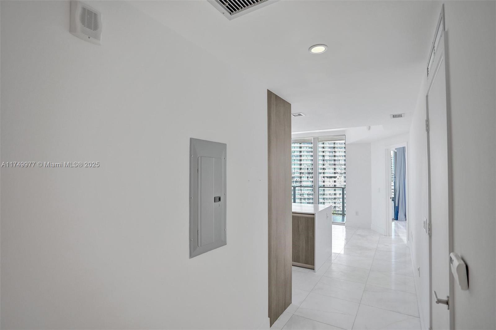 BISCAYNE BEACH CONDO - Residential