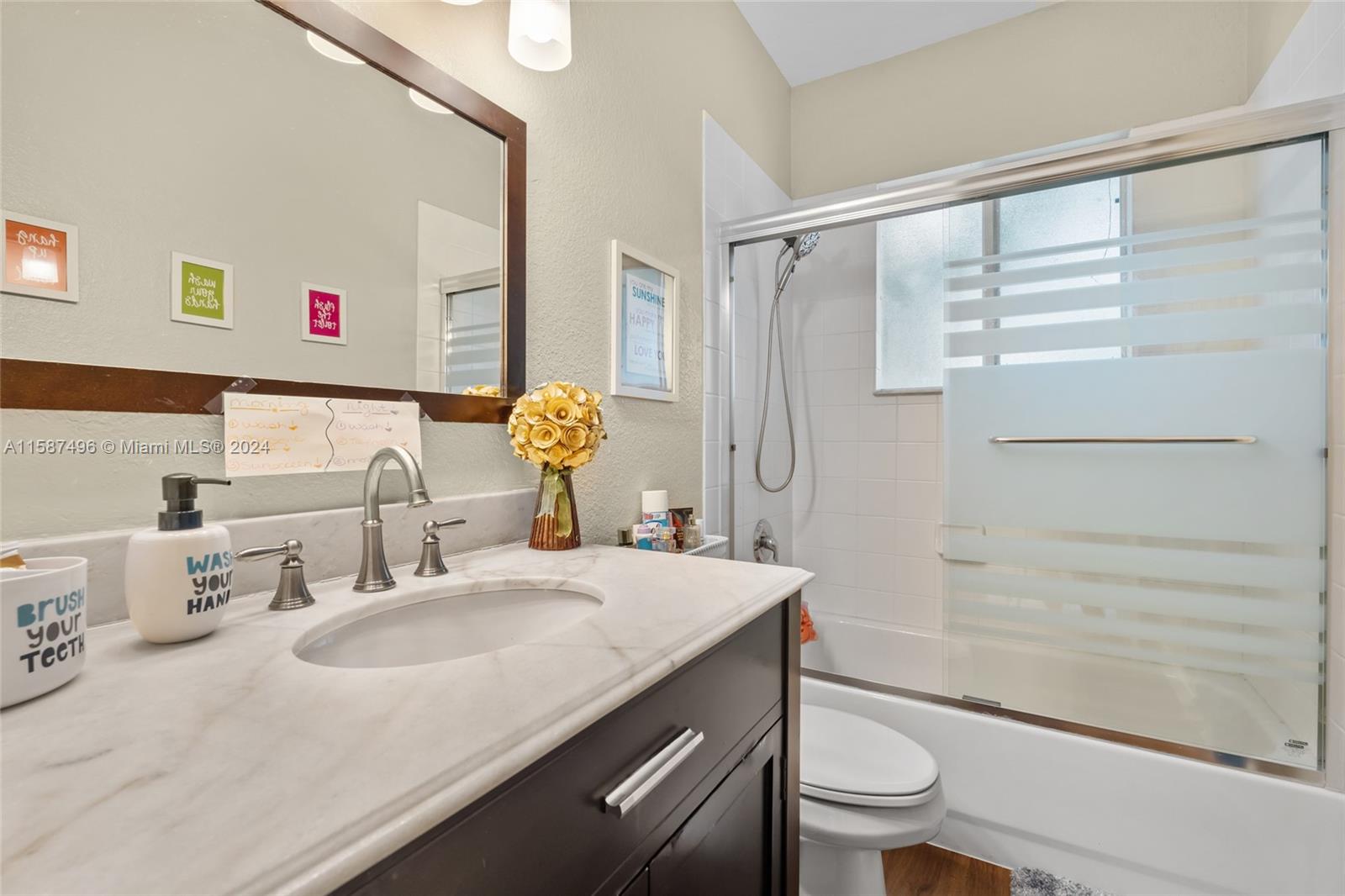 SANTA BARBARA - Residential