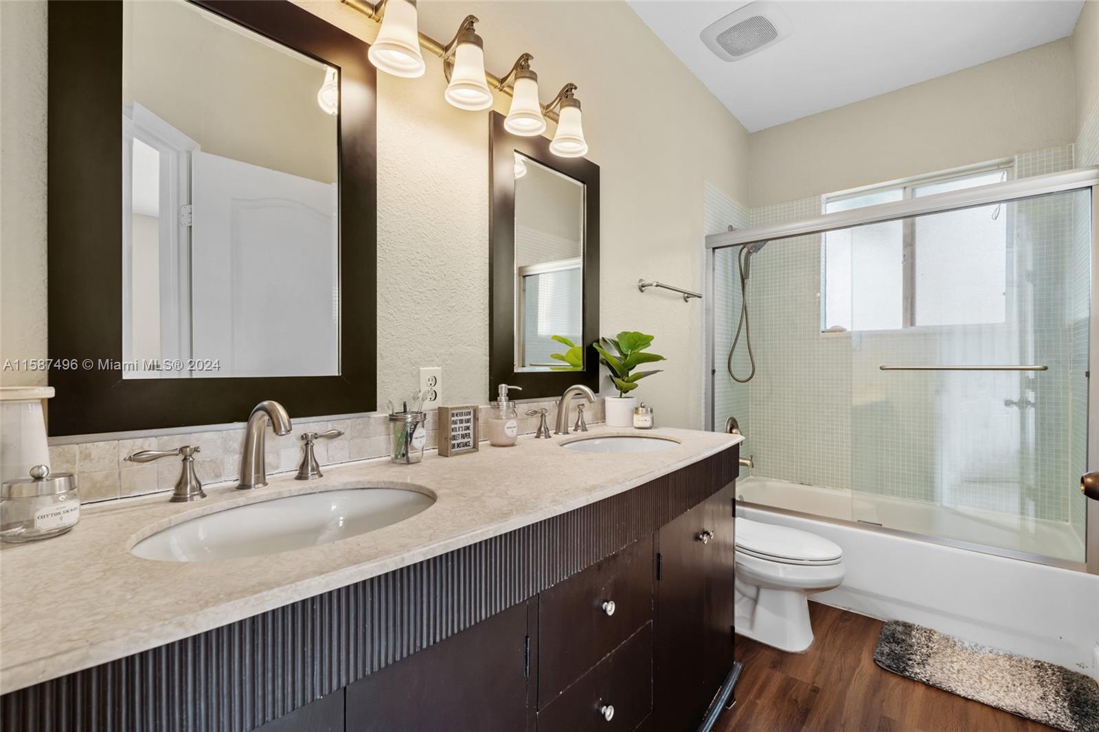 SANTA BARBARA - Residential