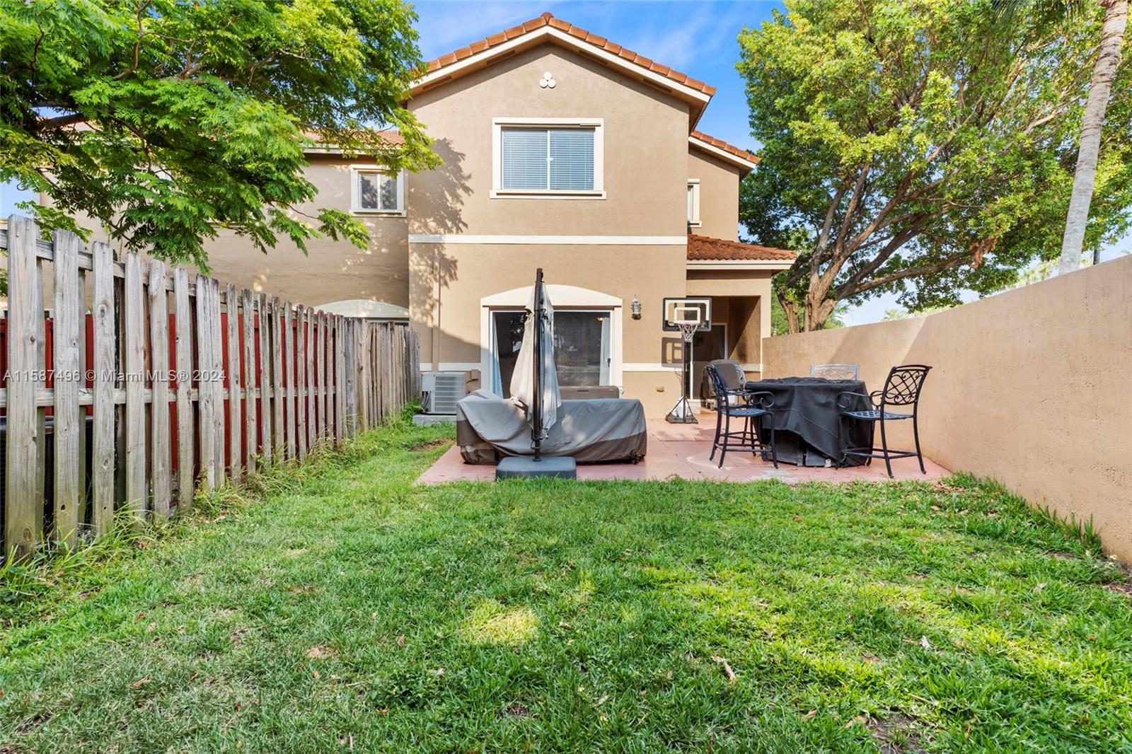 SANTA BARBARA - Residential