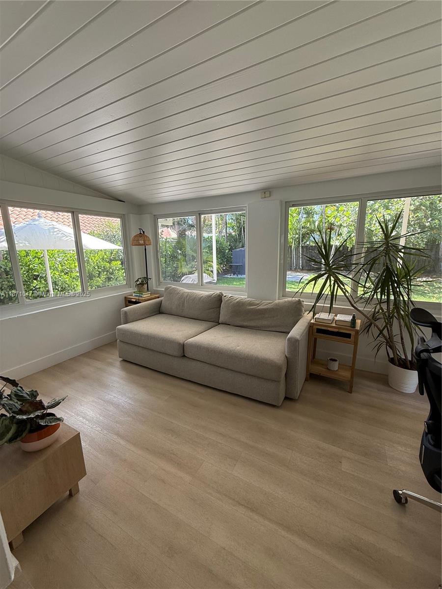 CORAL WAY HEIGHTS - Residential