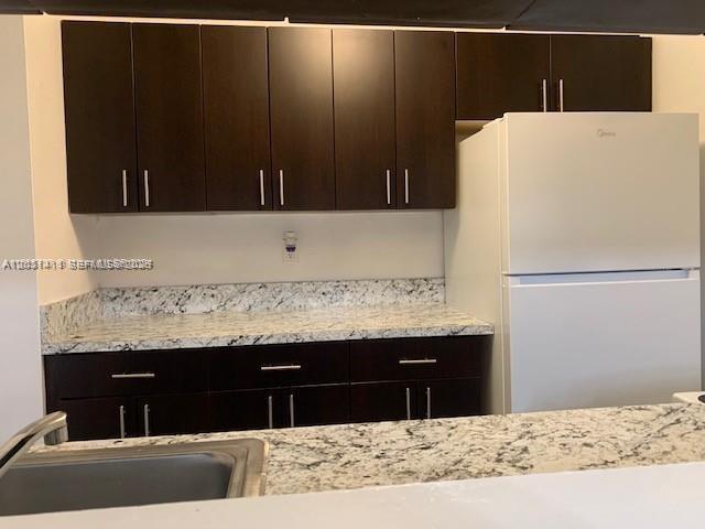2/1.5 just crossing street to the Miami-Dade College MDC. Enjoy a bright living area that flows into the dining space, and a kitchen. The spacious bedrooms include a primary with a private half bath and a stylish full bathroom. one assigned parking and plenty guest and street parking.
Relax on your private balcony and take advantage of community amenities like a pool, tennis court, play ground, laundry room on each floors and an elevator. Parking is easy with an assigned garage spot and guest parking, plus on-site laundry facilities for added convenience. Move in with one month & $2500 deposit+$500 for association for qualify applicant, paystub, credit report & police report.
Schedule a viewing today and make this charming unit your new home!