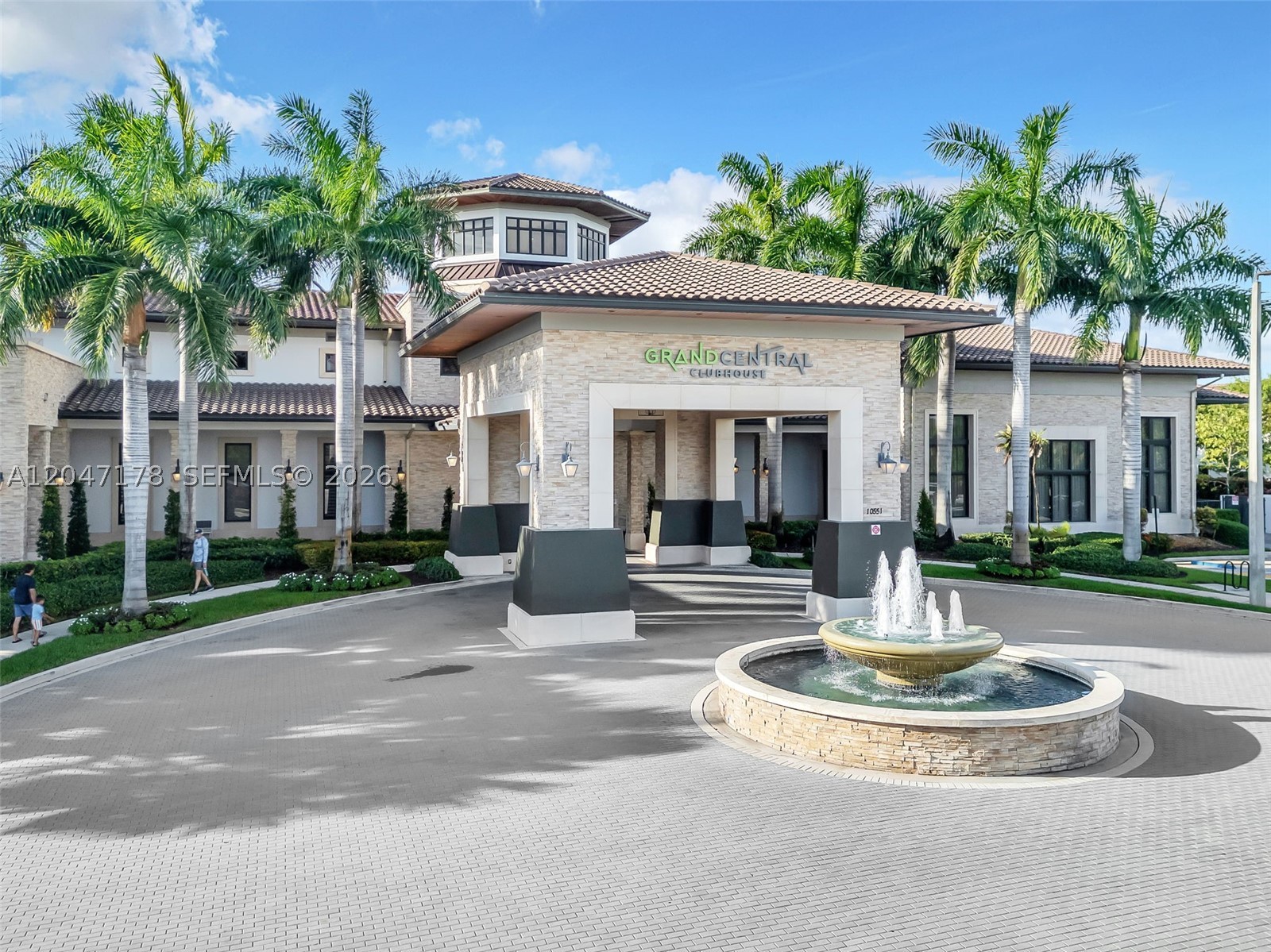 GRAND BAY SOUTH VILLAS - Residential
