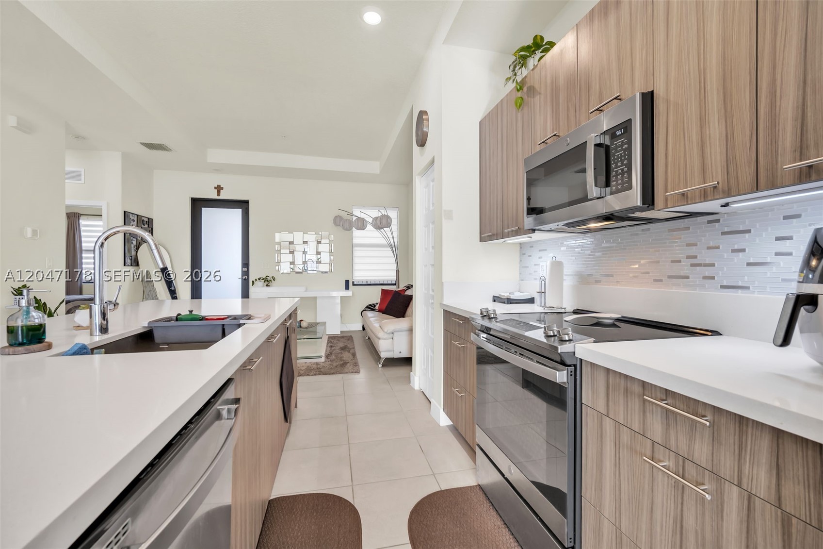 GRAND BAY SOUTH VILLAS - Residential