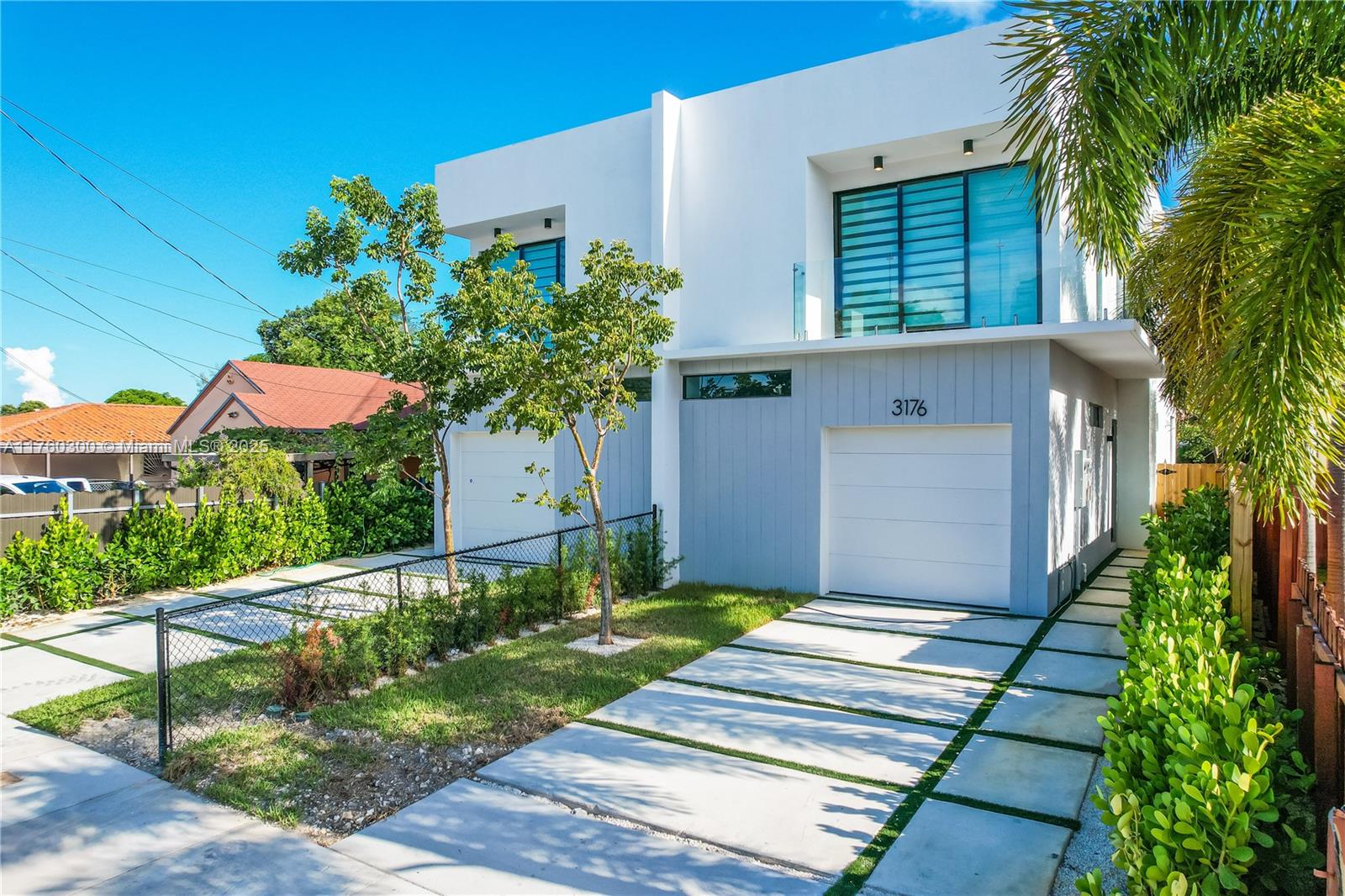 AMD MIAMI SUBURBAN AC - Residential