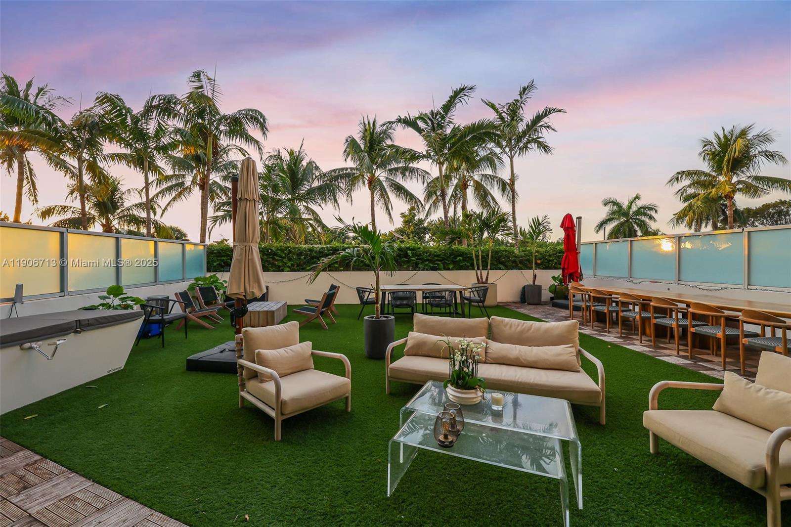THE MERIDIAN CONDO - Residential