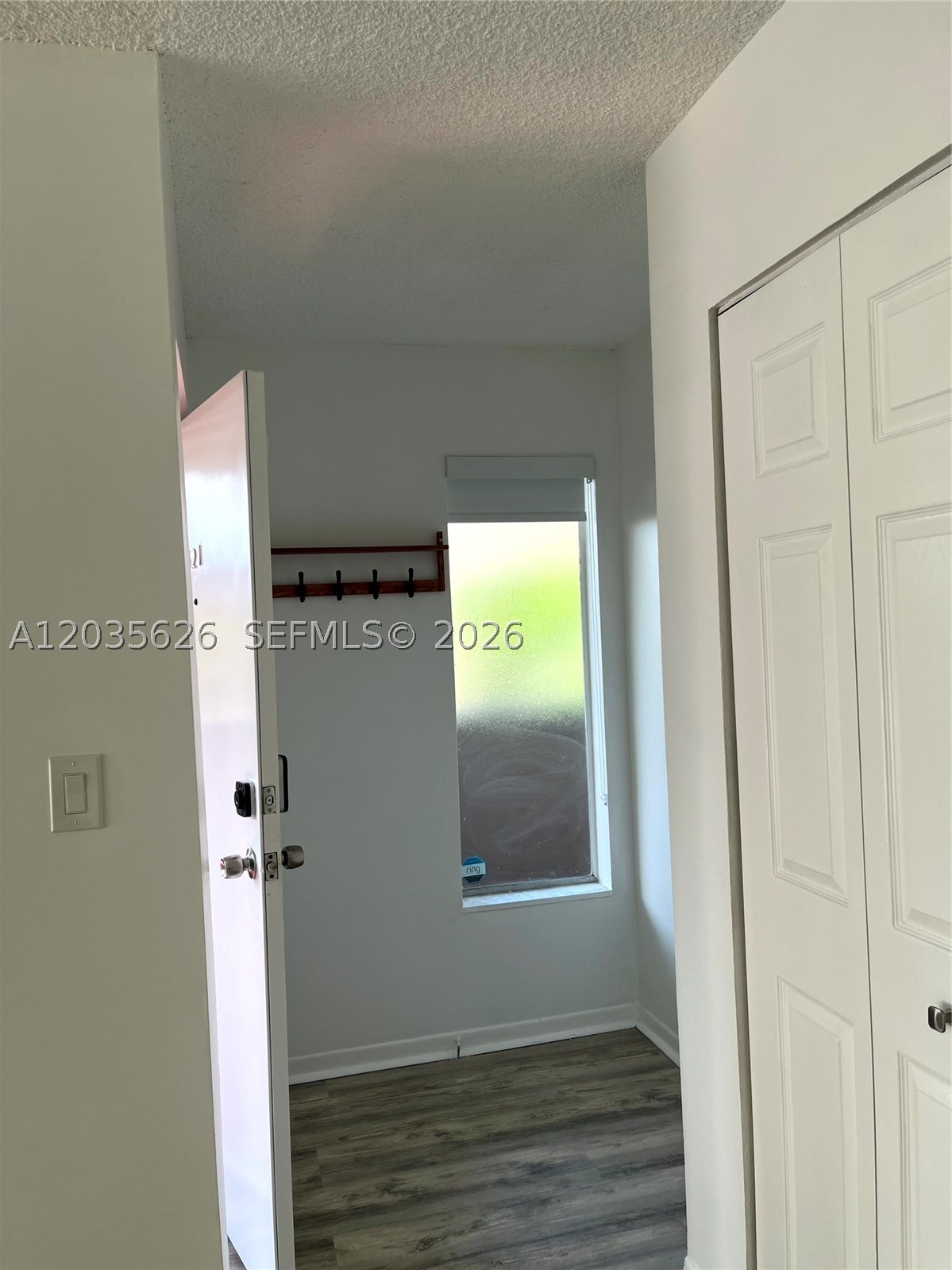 SANDALWOOD CONDO APTS - Residential Lease