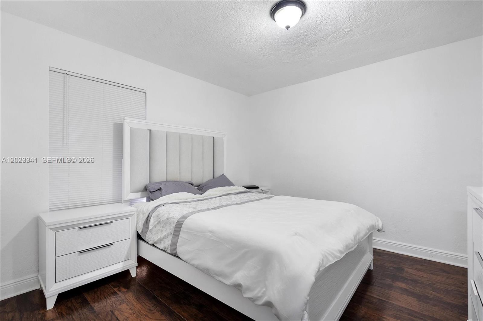 SUNSET PALMS WEST CONDO - Residential