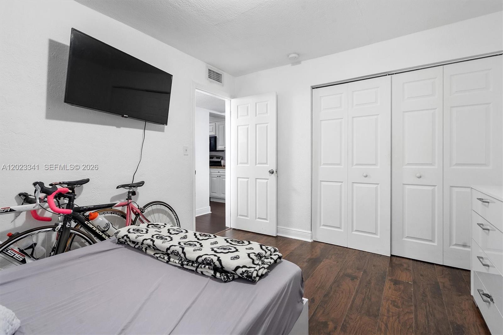 SUNSET PALMS WEST CONDO - Residential