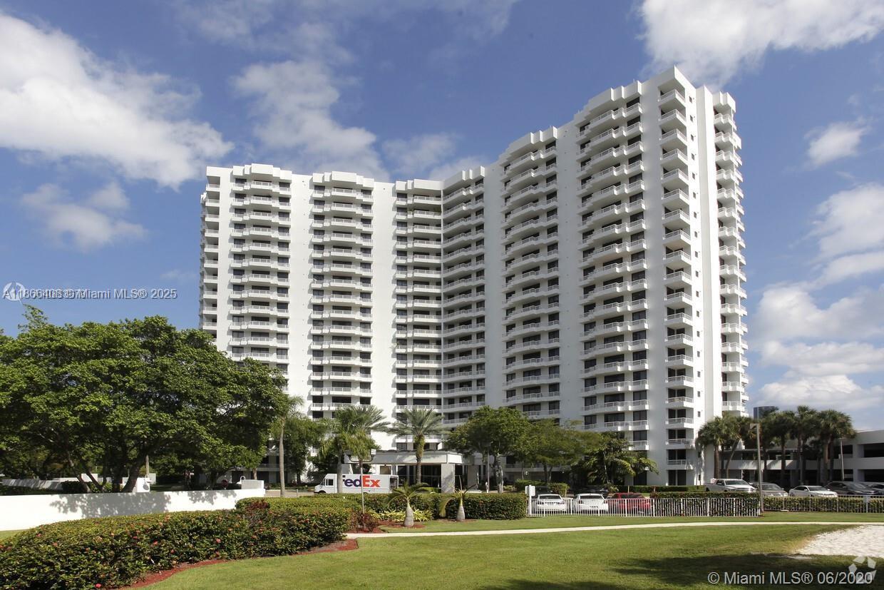 PARC CENTRAL AVENTURA SOU - Residential