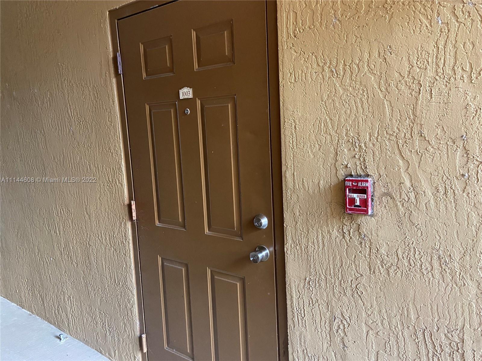 VILLA DEL SOL CONDO - Residential