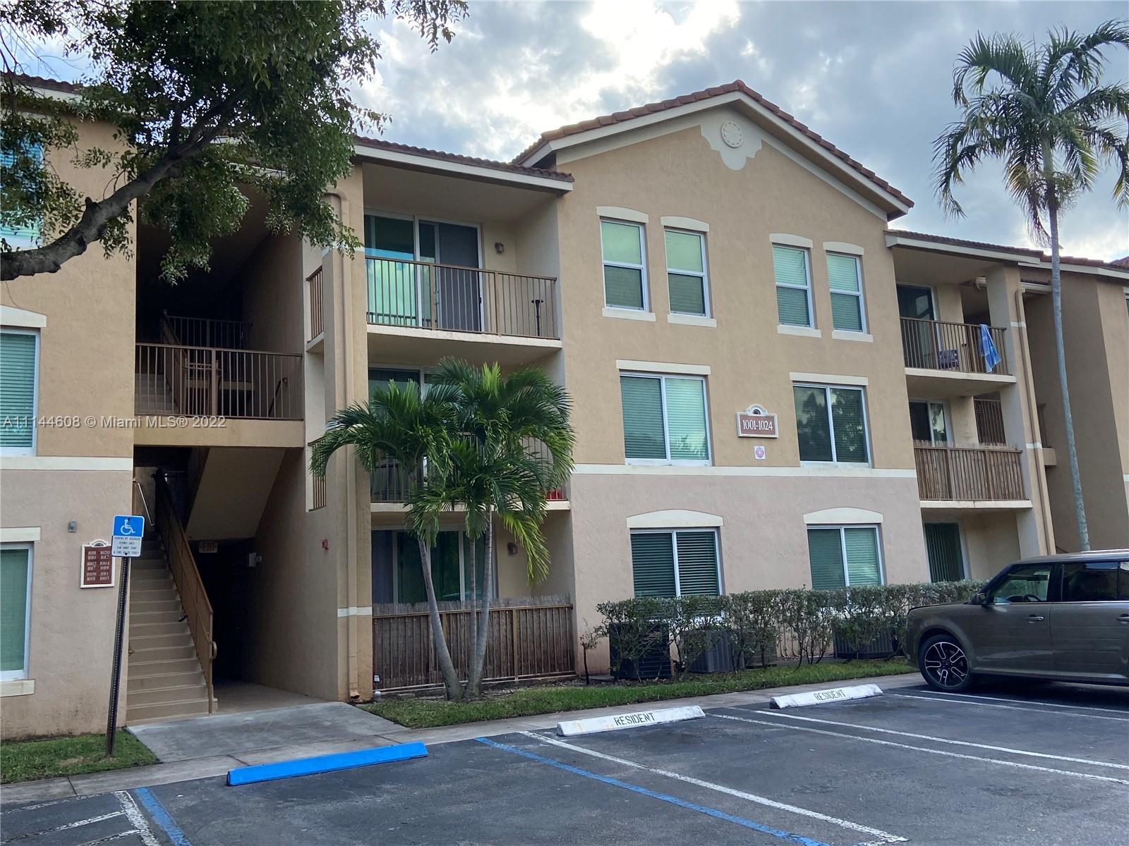VILLA DEL SOL CONDO - Residential