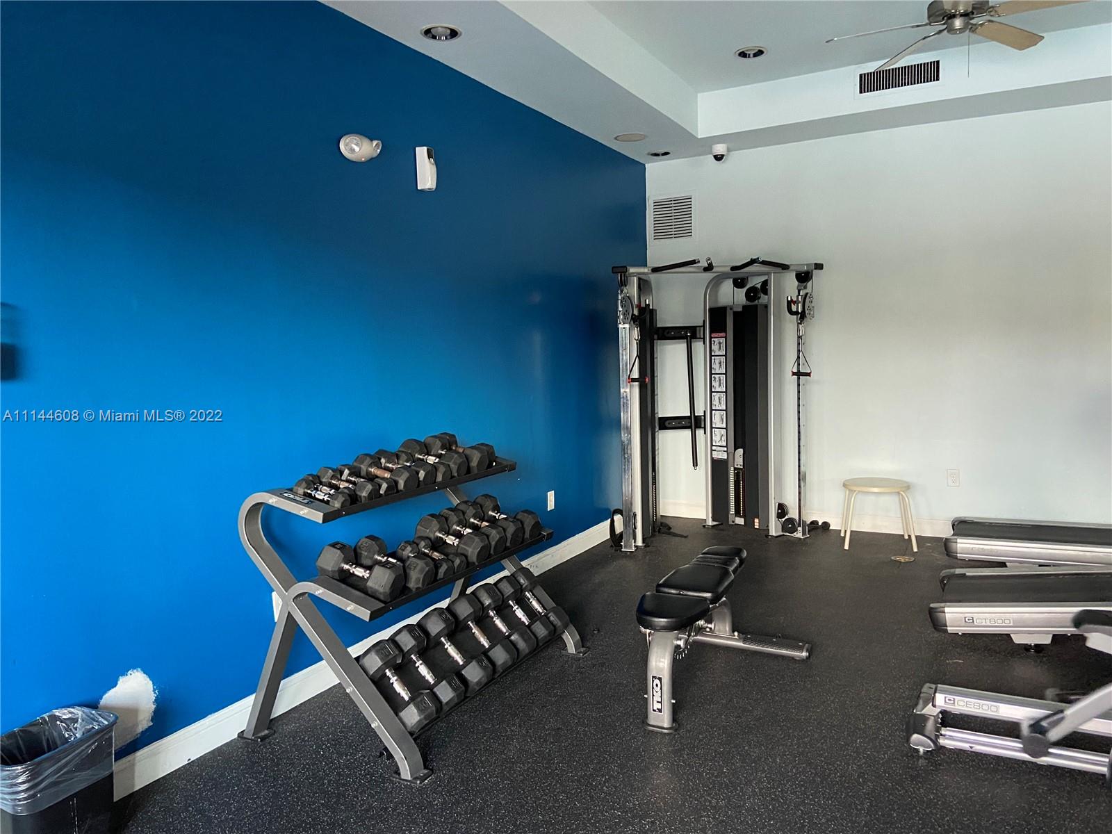 VILLA DEL SOL CONDO - Residential