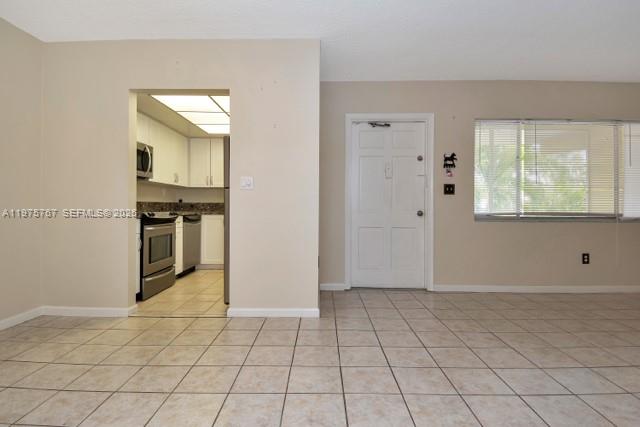 ASHLEY HOUSE CONDO - Residential