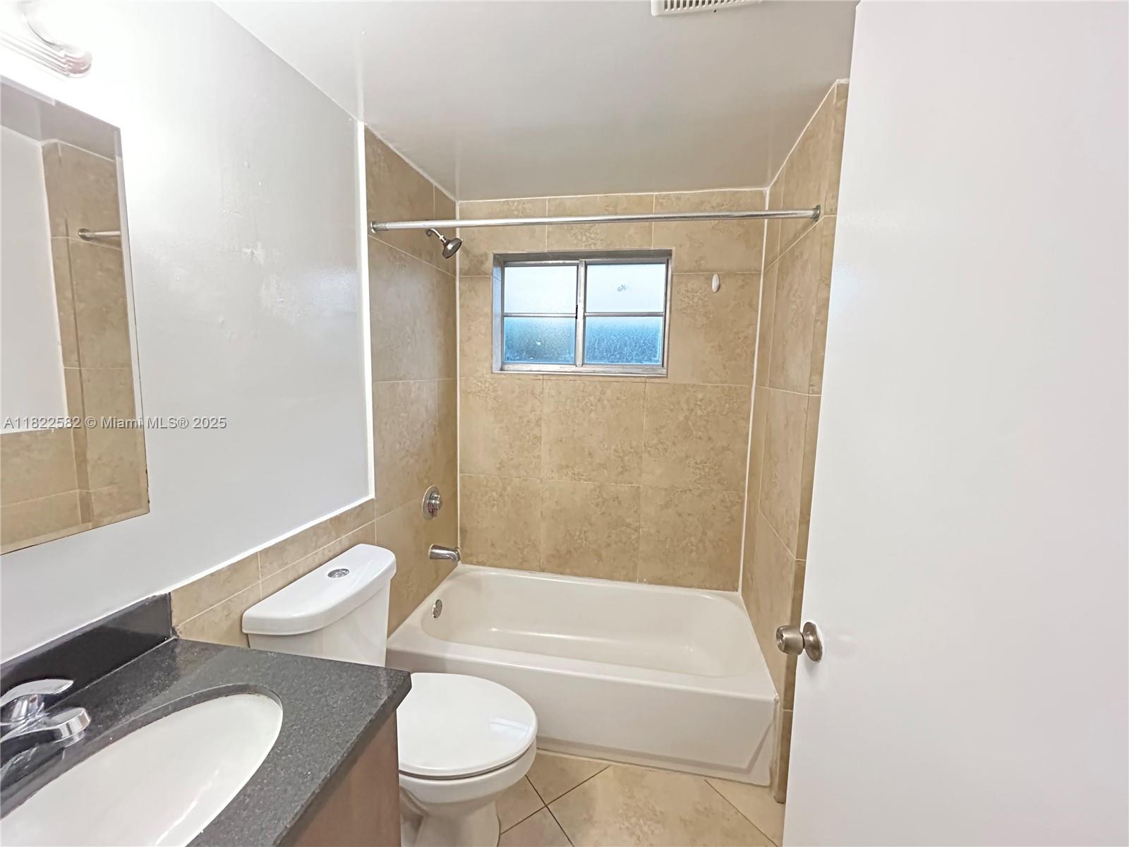 LENOX MANOR - Residential Lease