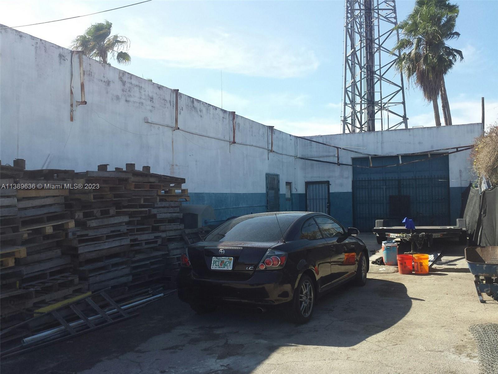 WADDELLS - Commercial Sale