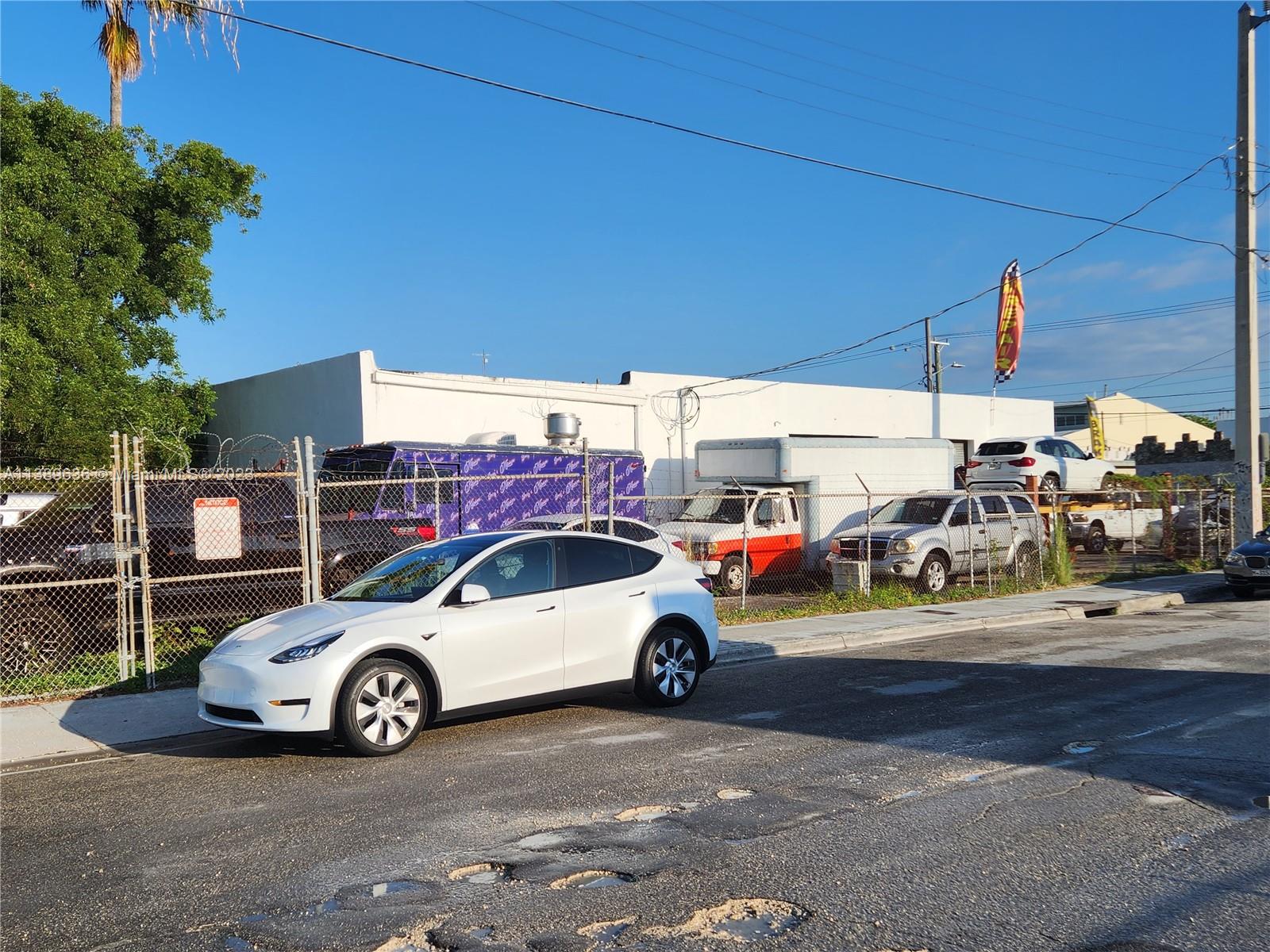 WADDELLS - Commercial Sale