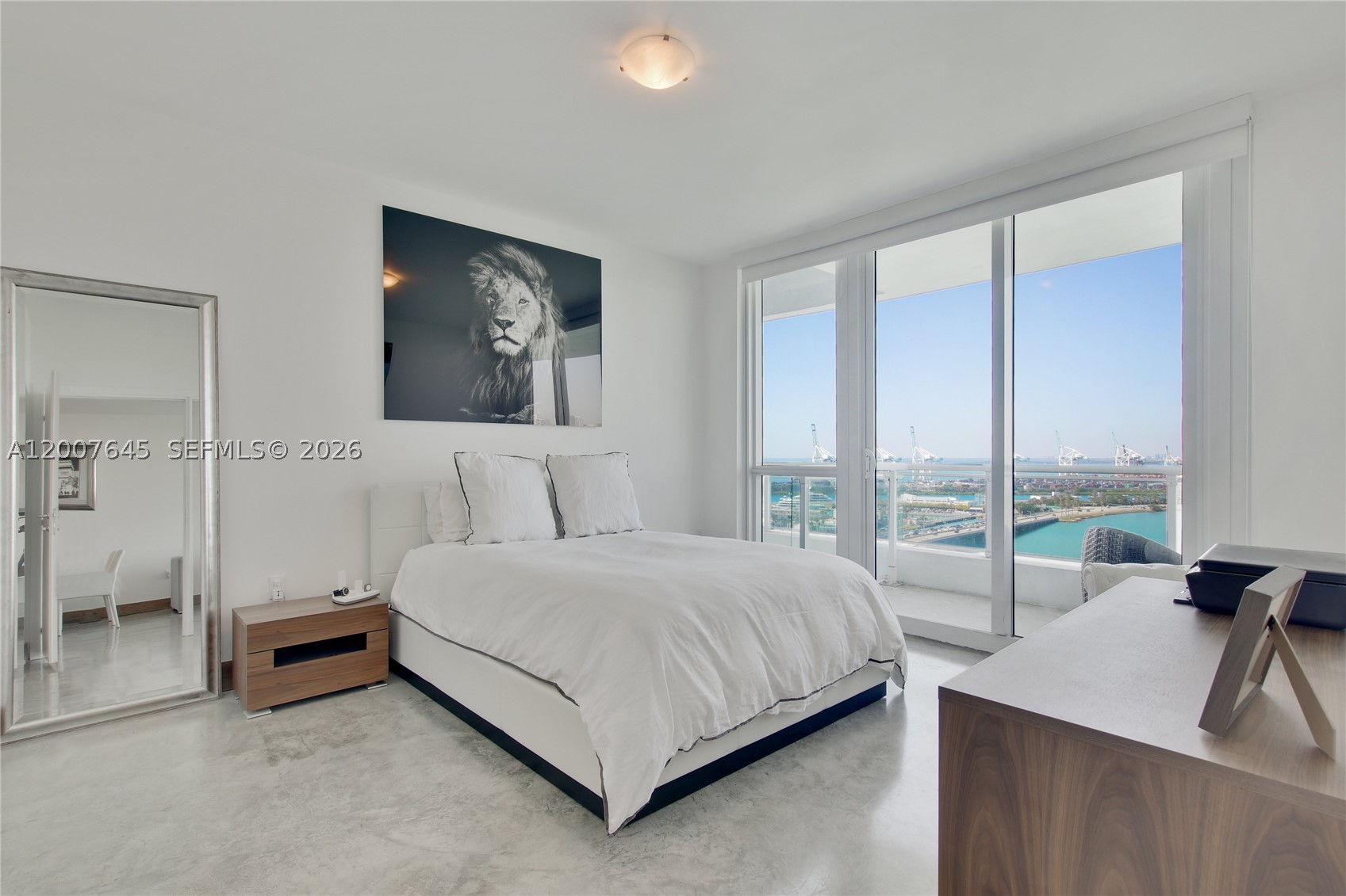 THE BENTLEY BAY CONDO - Residential