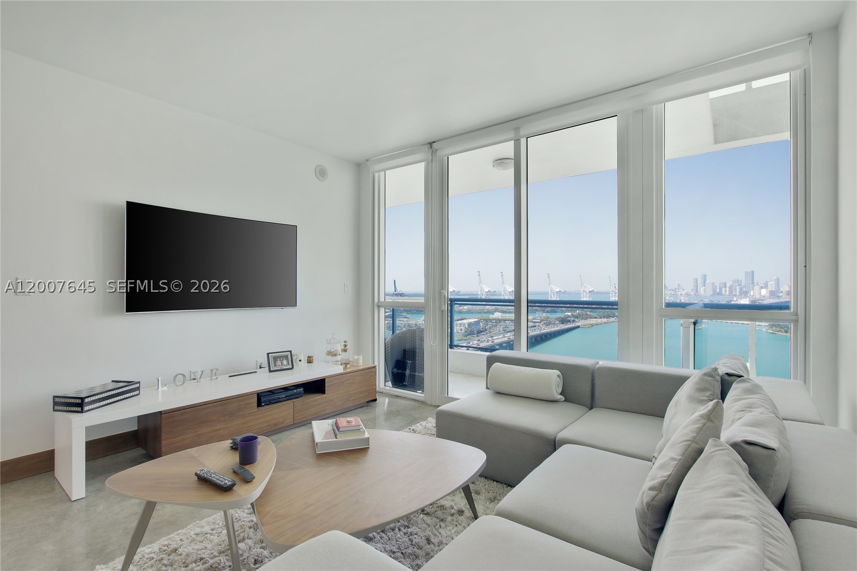 THE BENTLEY BAY CONDO - Residential