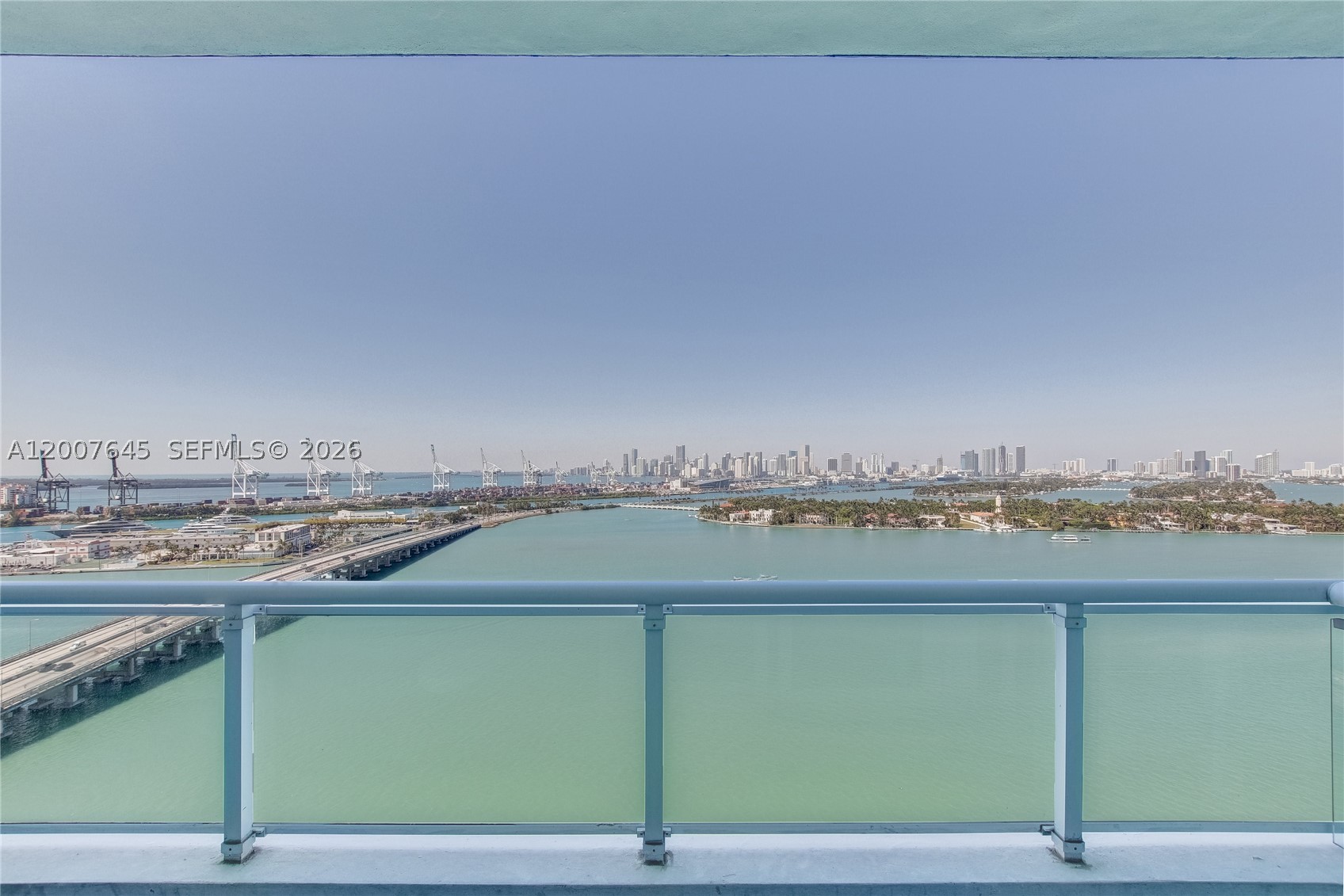 Experience breathtaking, unobstructed views of the Downtown Miami skyline, Biscayne Bay, and Star Island from this high-floor residence in Bentley Bay North. As one of only 24 stories, Unit 2112 offers a rare vantage point with sweeping, panoramic vistas that truly stand out.
Ideally located on West Avenue, just across from the coveted South of Fifth neighborhood, this residence places you in the heart of it all—while still enjoying a serene waterfront setting. Walk to the beach, South Pointe Park, top dining destinations, Whole Foods and everyday conveniences.
The residence features 9-foot ceilings, floor-to-ceiling glass, a private balcony, and thoughtfully designed interiors with European cabinetry and finishes.
Bentley Bay, designed by renowned firm Arquitectonica, offers a full-service lifestyle with resort-style amenities including an infinity-edge pool, fitness center, spa with sauna and steam room, dual Jacuzzis, 24-hour security, concierge, and valet.
A perfect blend of location, views, and lifestyle—this is South Beach waterfront living at its finest.