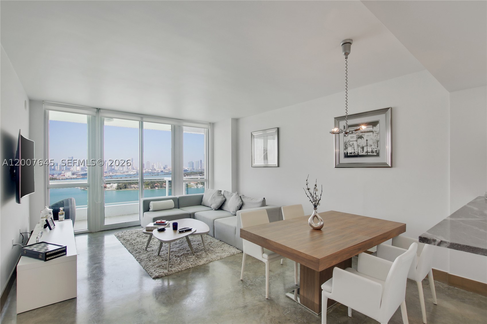 THE BENTLEY BAY CONDO - Residential