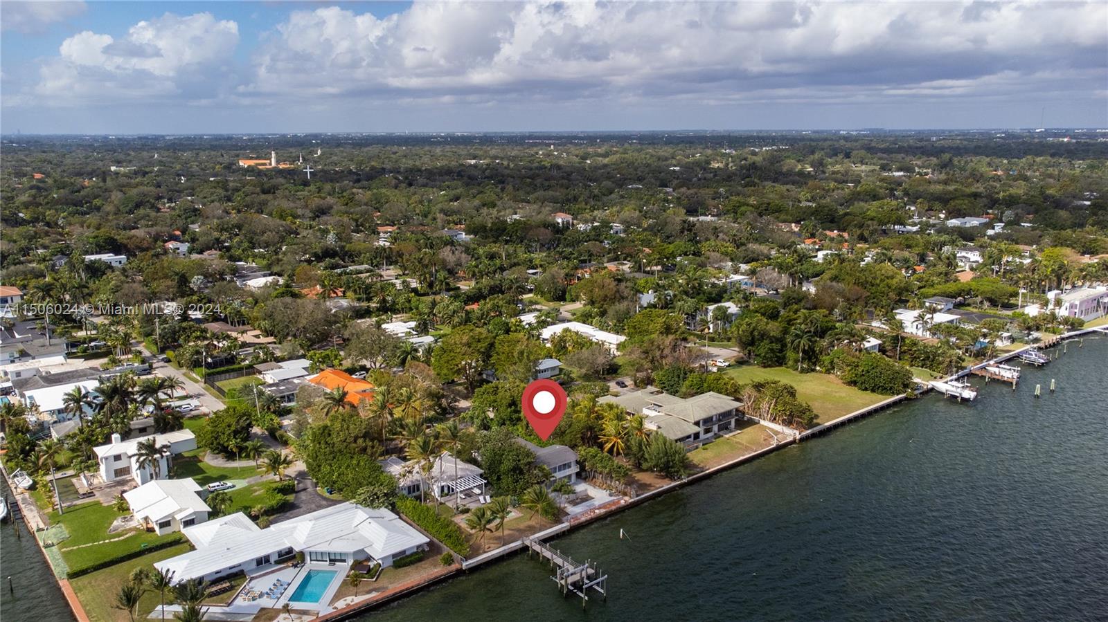 WATERSEDGE - Residential