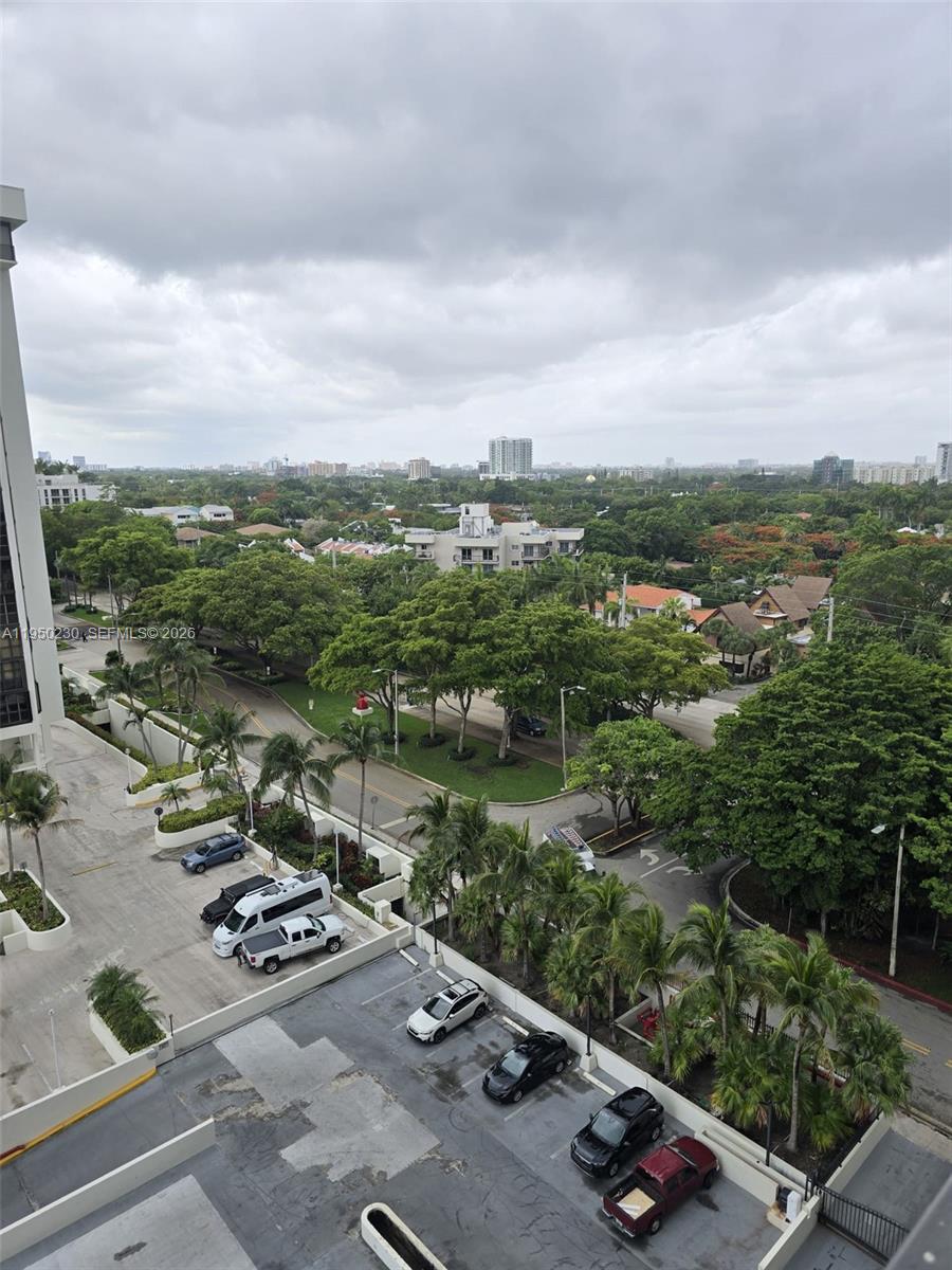 BRICKELL PLACE CONDO - Residential