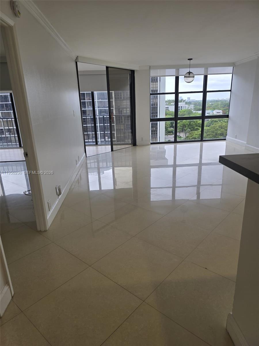 BRICKELL PLACE CONDO - Residential