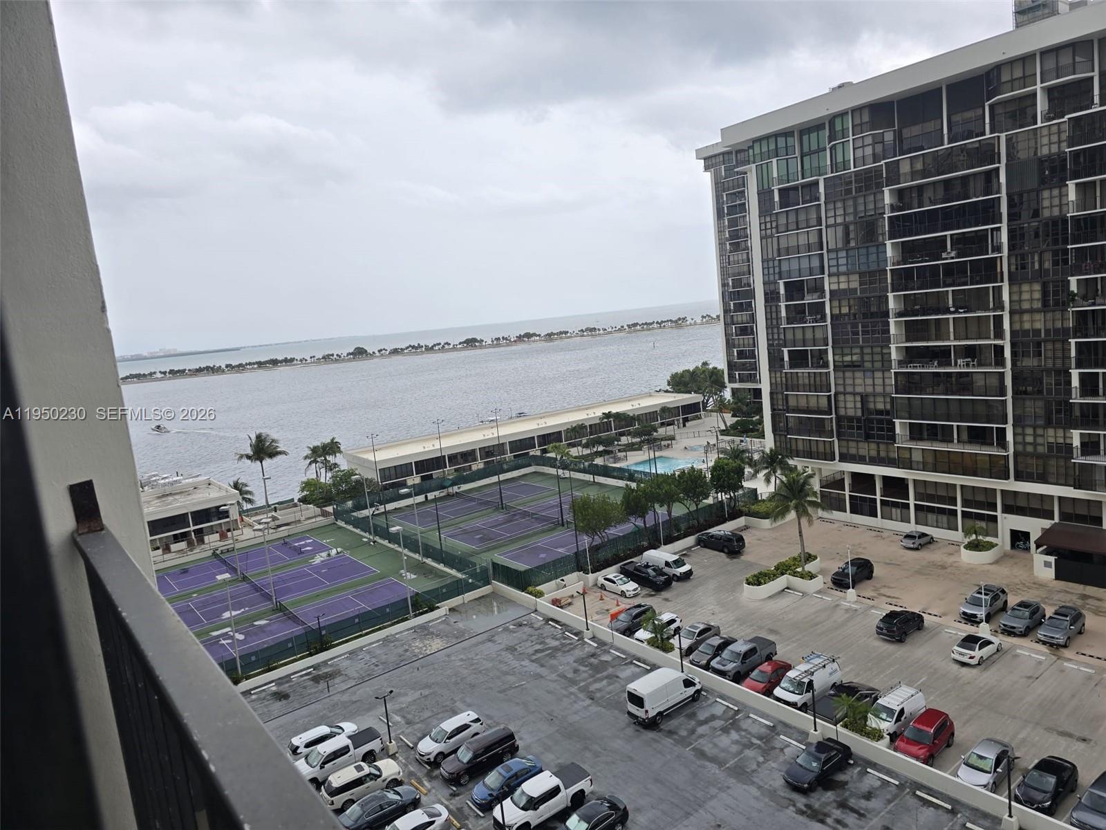 BRICKELL PLACE CONDO - Residential
