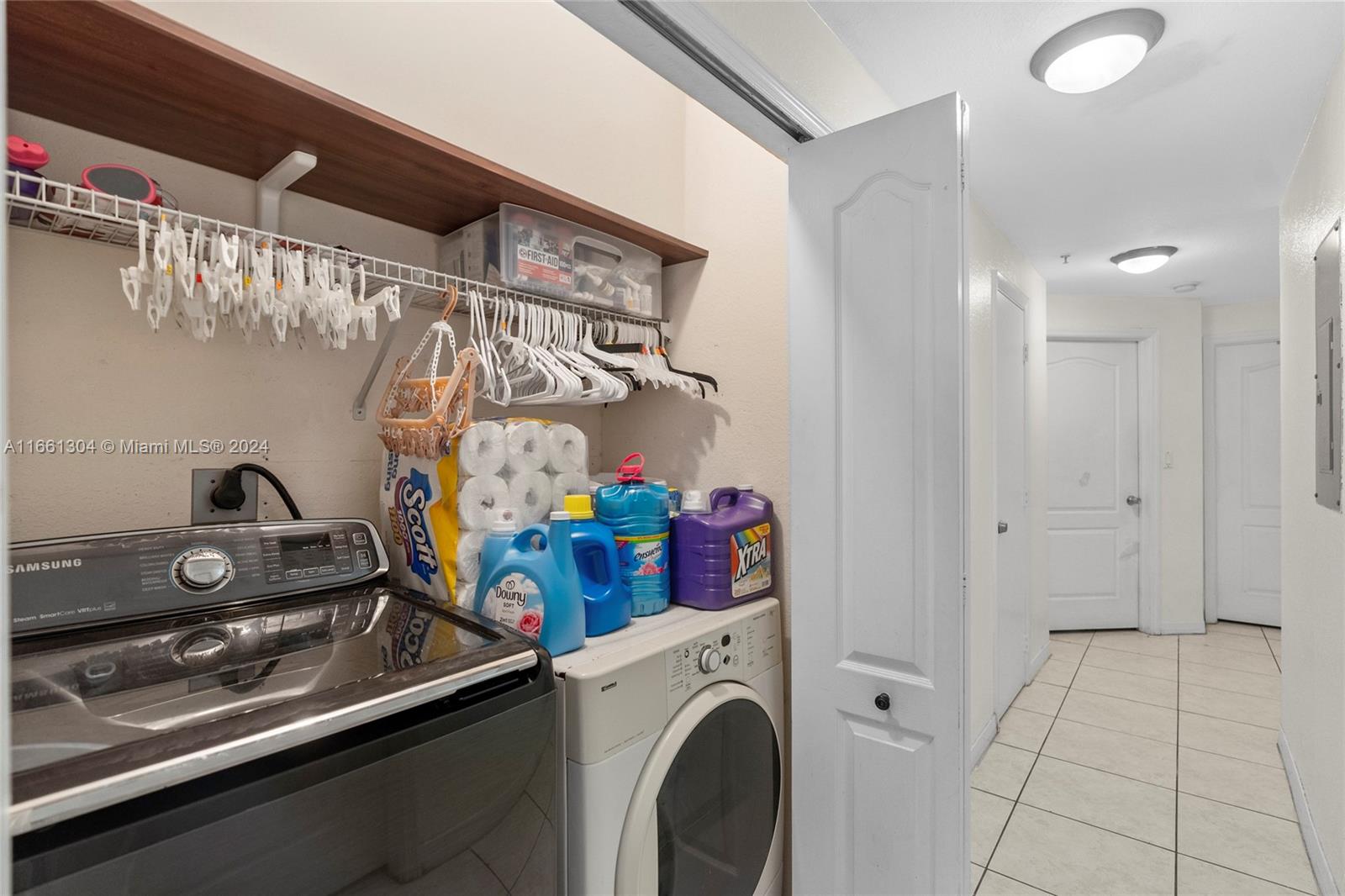 CENTURY PARK CONDO - Residential