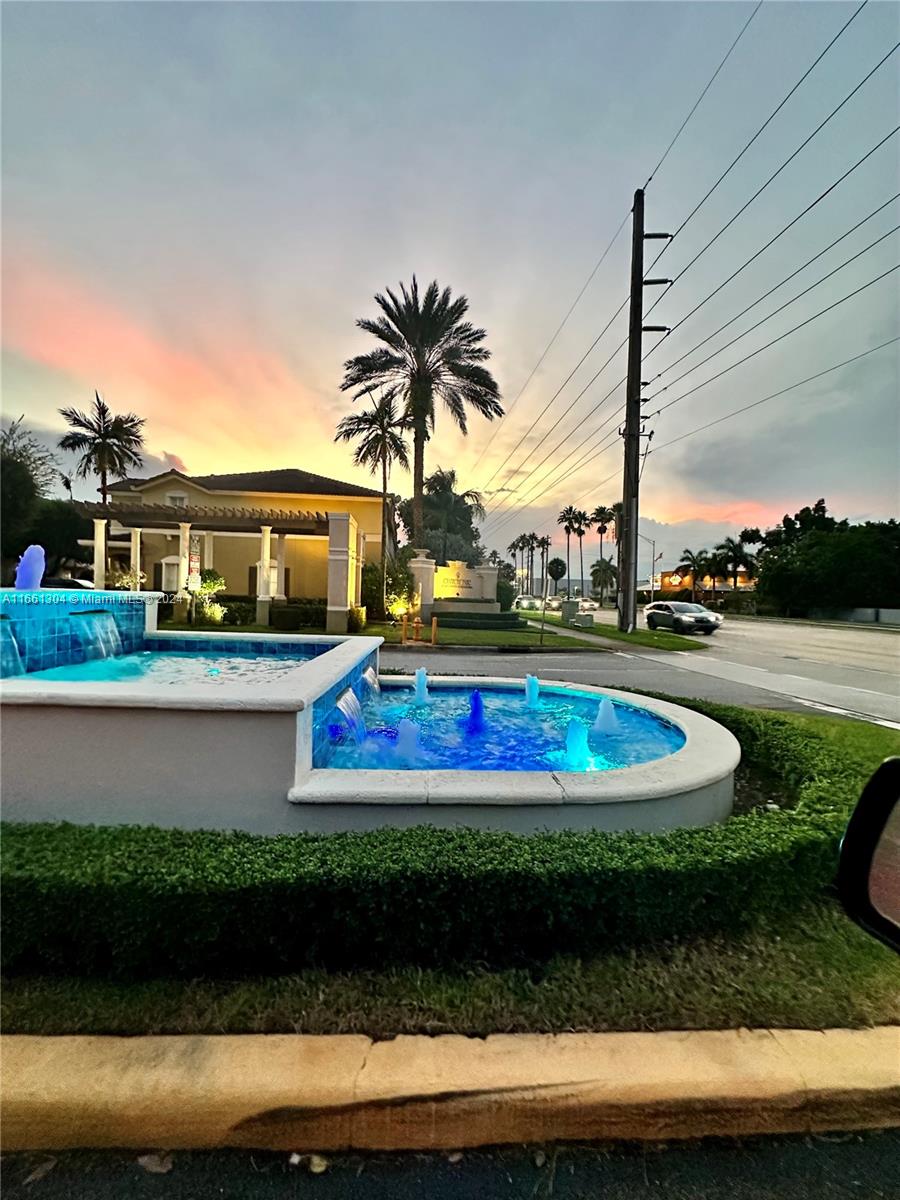 CENTURY PARK CONDO - Residential