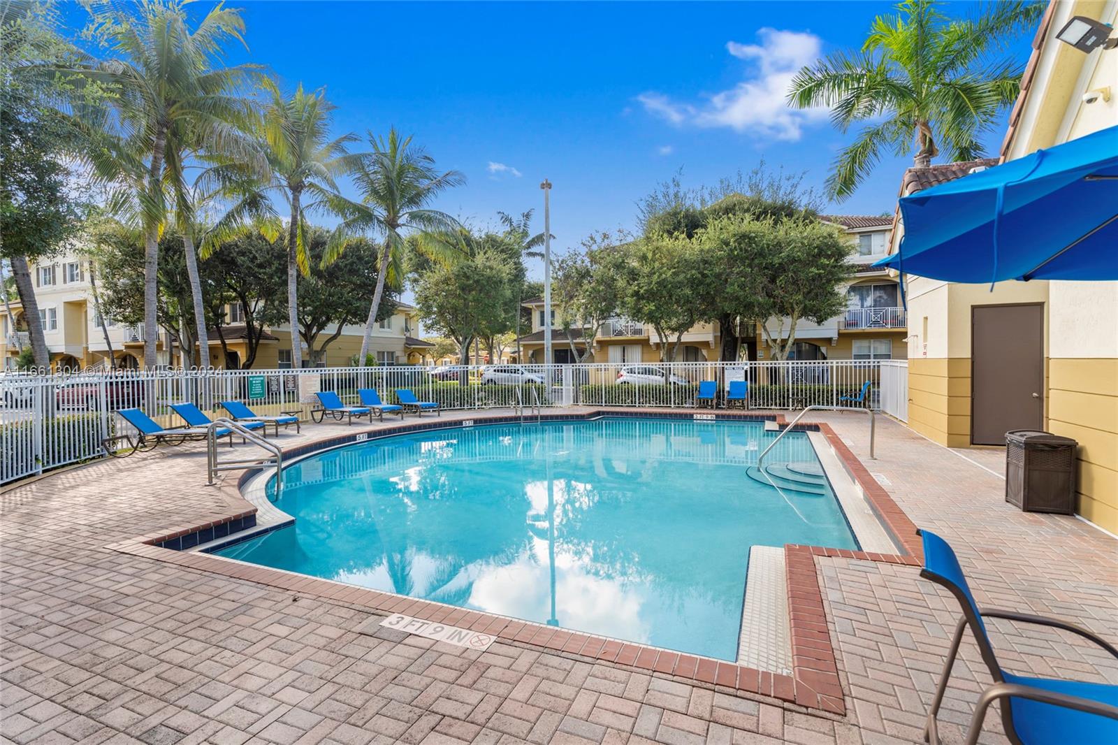 CENTURY PARK CONDO - Residential