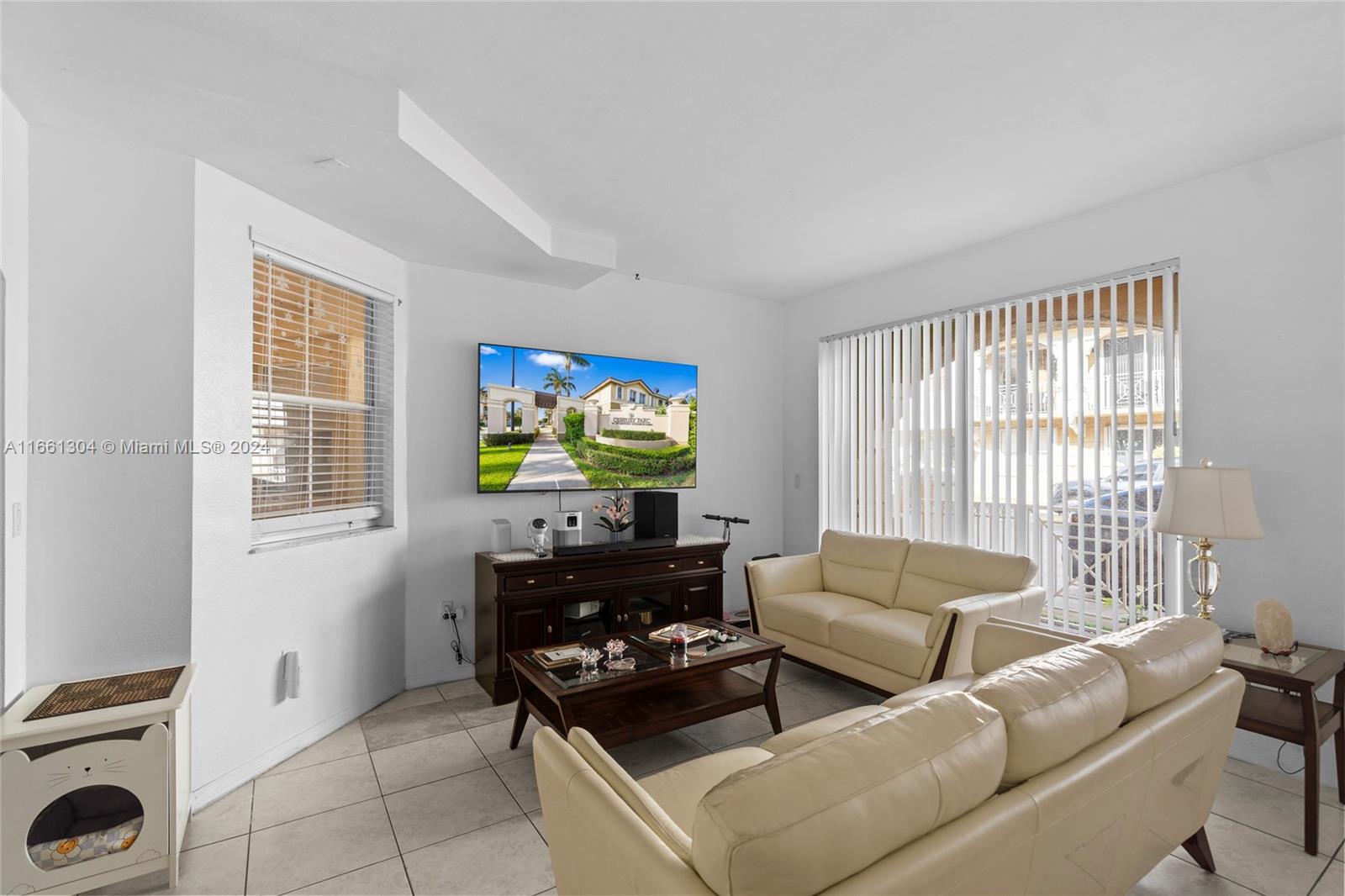 CENTURY PARK CONDO - Residential