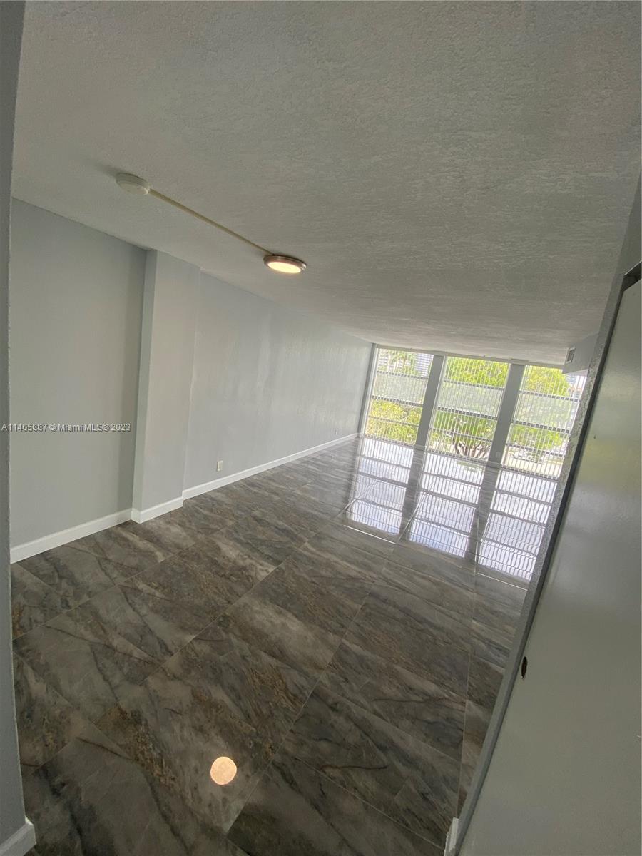 DESOTO PARK NORTH CONDO - Residential Lease