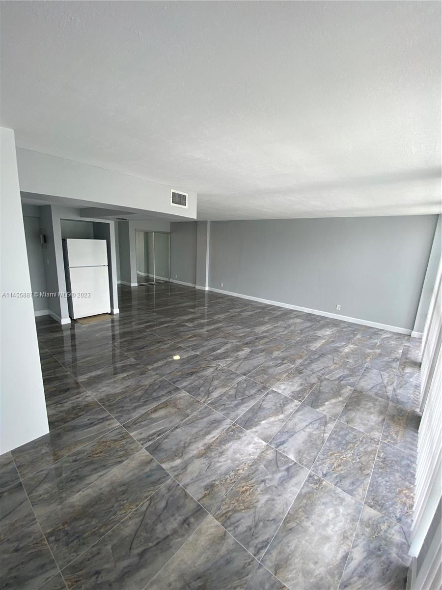 DESOTO PARK NORTH CONDO - Residential Lease