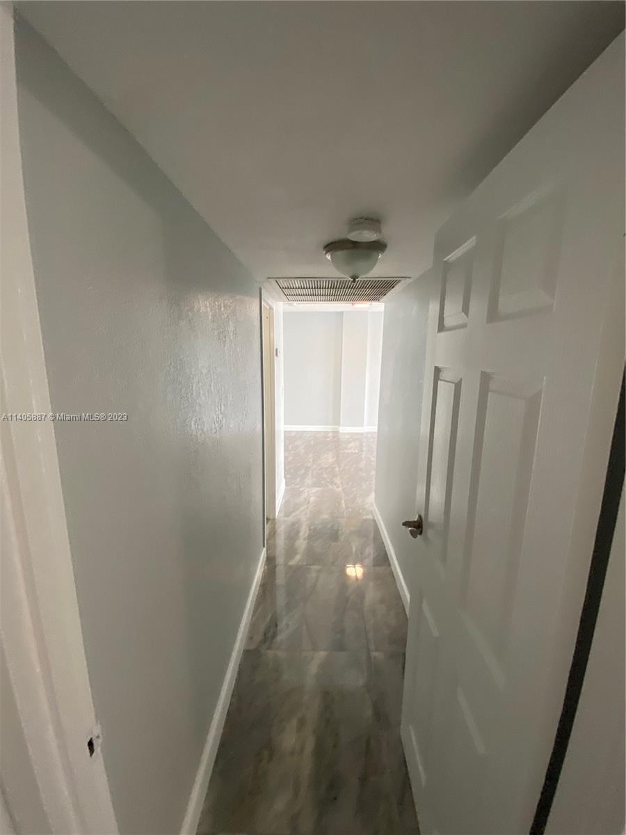 DESOTO PARK NORTH CONDO - Residential Lease