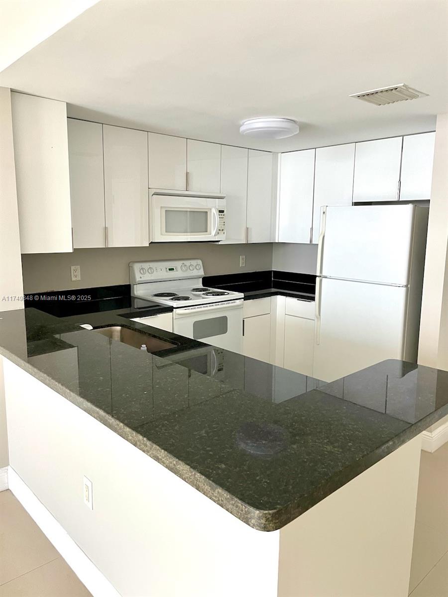 Vue At Brickell - Residential Lease