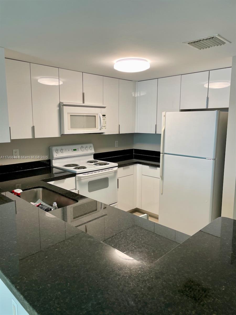 Vue At Brickell - Residential Lease