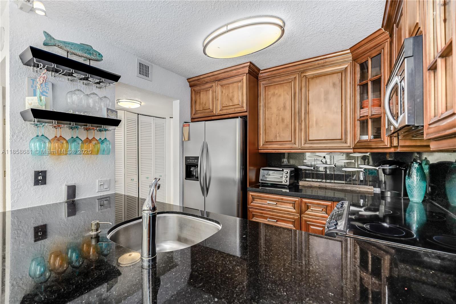OCEAN POINT CONDO - Residential
