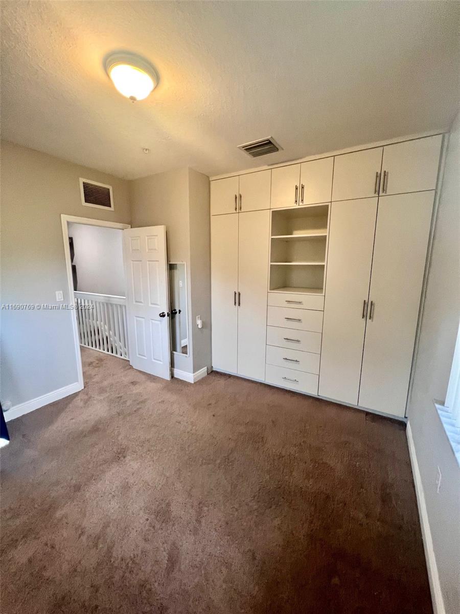 HIGHLAND PARK CONDO - Residential Lease