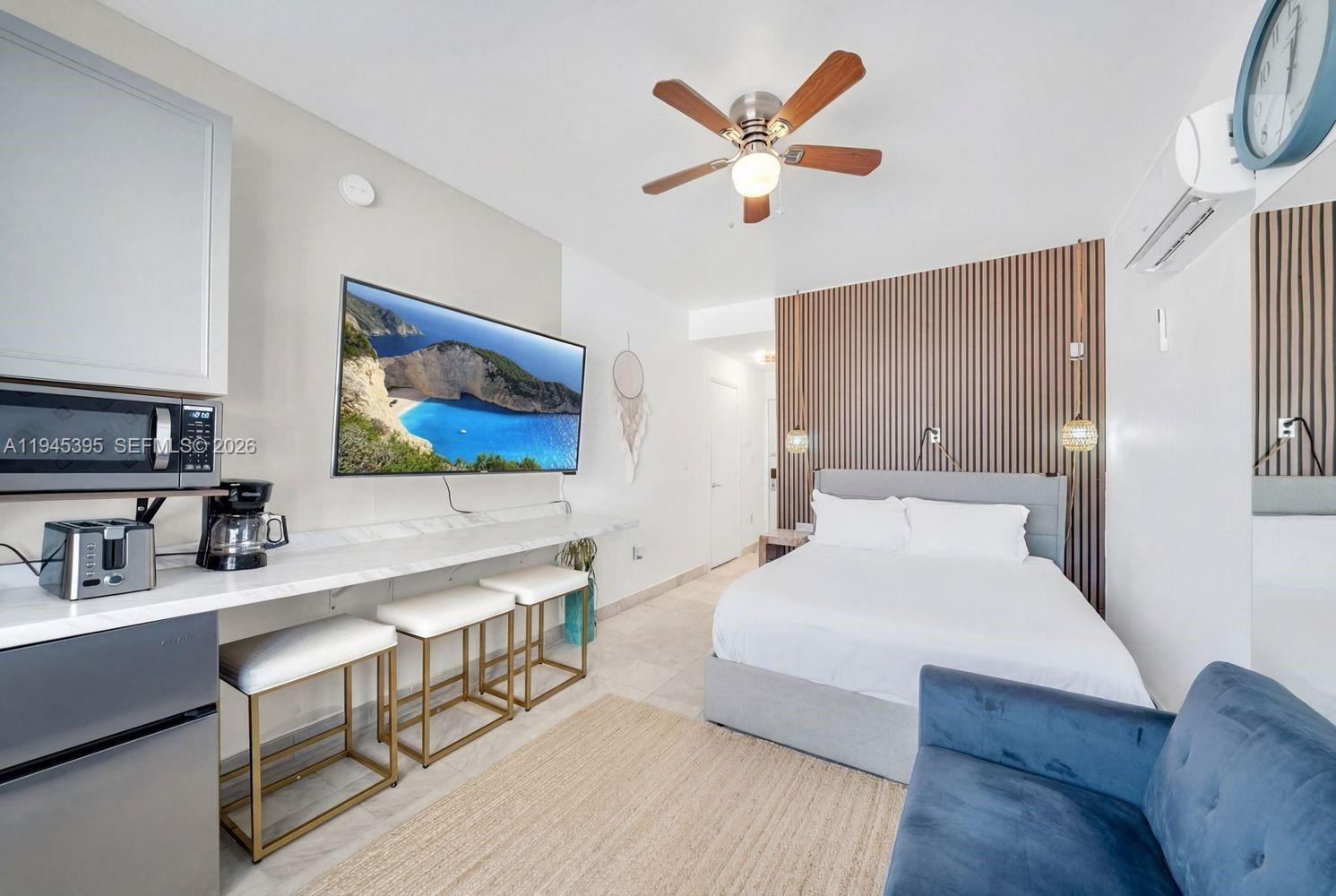 ROYAL SOUTH BEACH CONDO - Residential