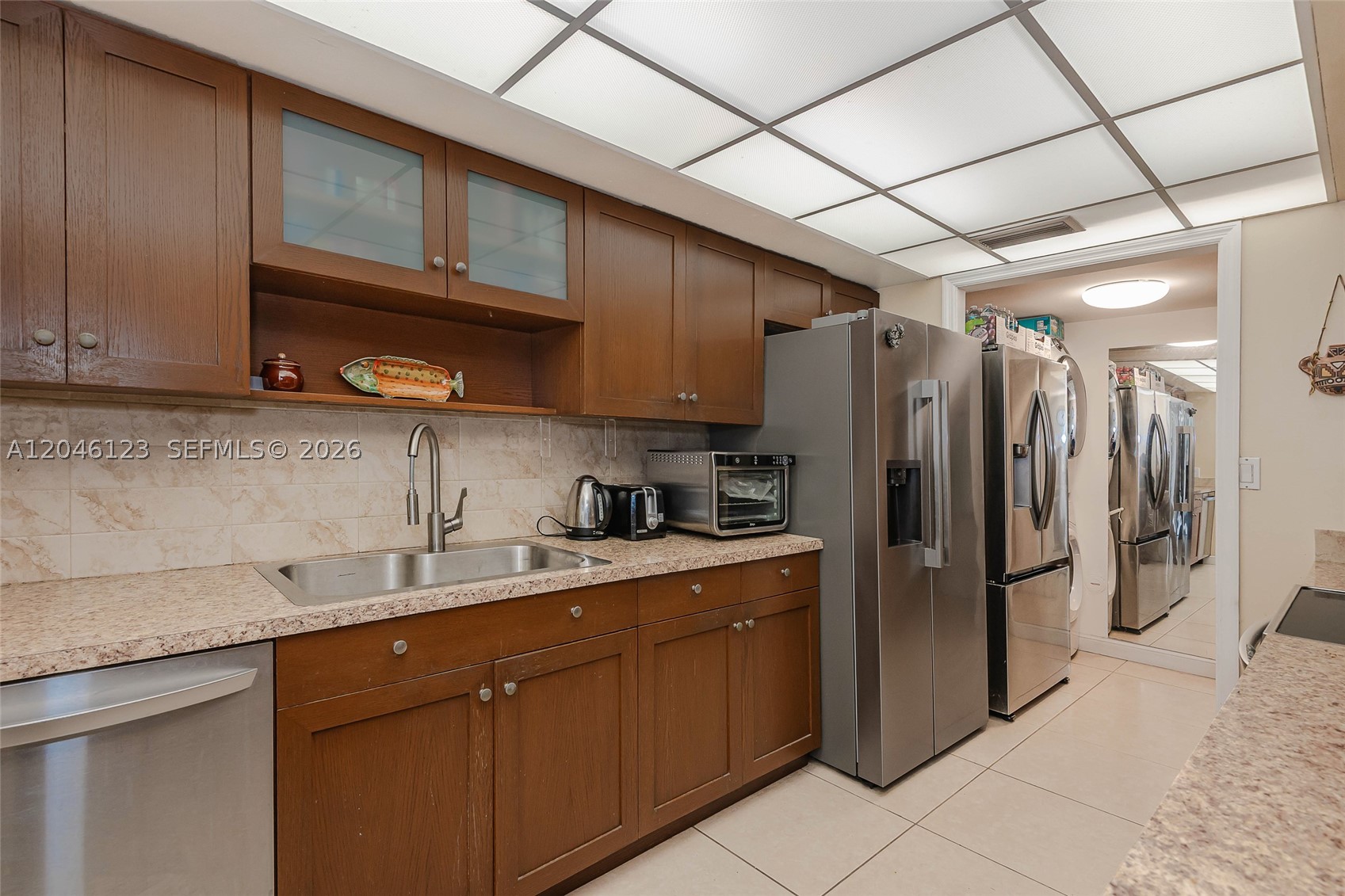 CALUSA POINT - Residential