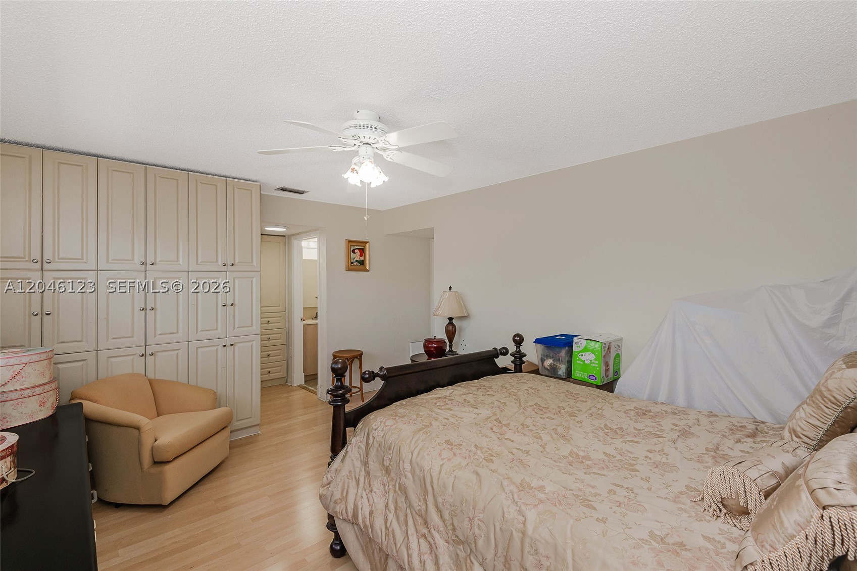 CALUSA POINT - Residential