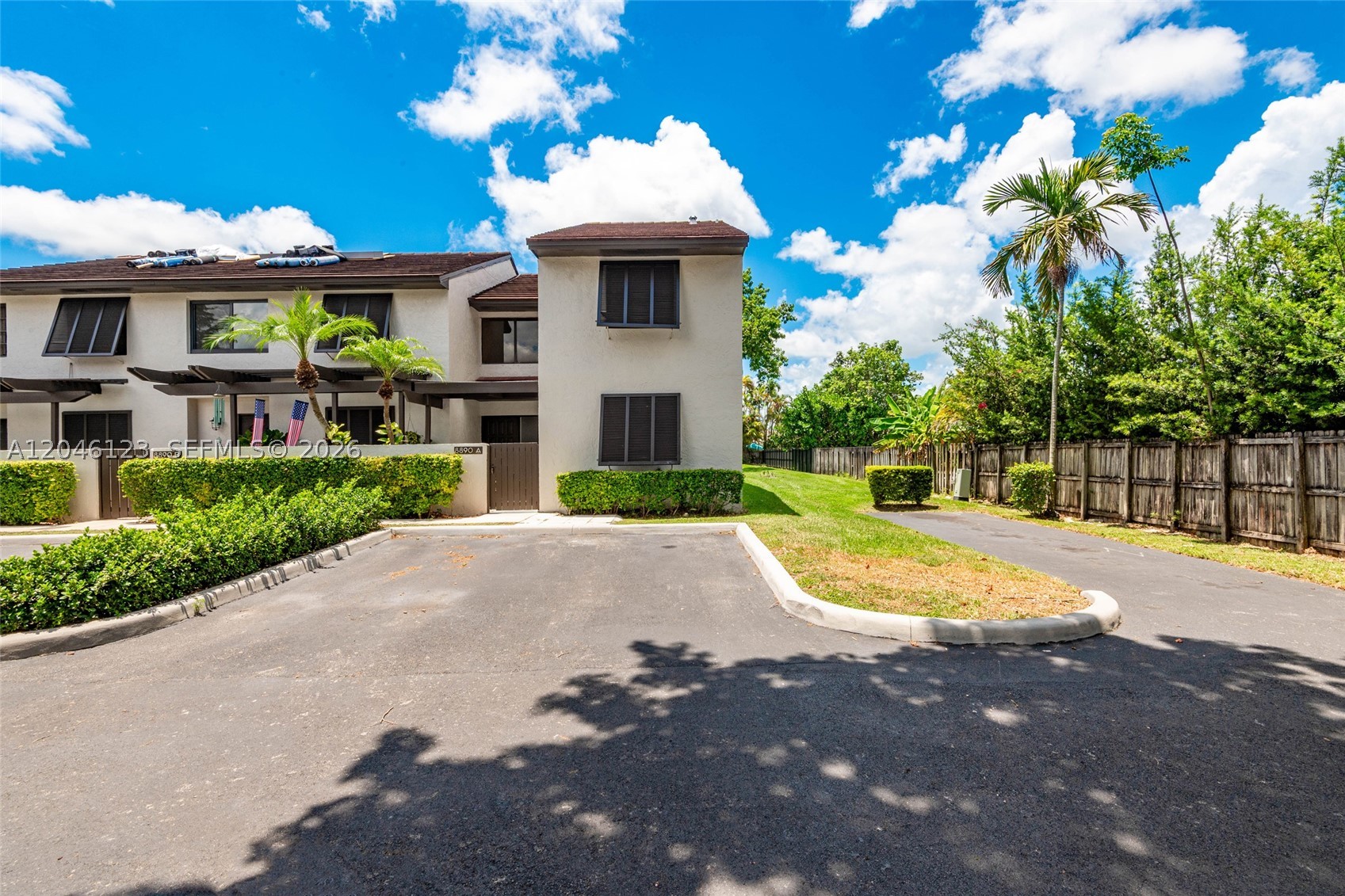 The LARGEST TOWNHOUSE FLOOR PLAN available in Calusa Point! This spacious 3 BR/3BA corner unit offers 1,908 square feet of living space, 3 dedicated parking spaces & an expansive screened-in backyard that's perfect for relaxing or entertaining. With generously sized bedrooms, a well-designed floor plan & inviting outdoor space ideal for enjoying your morning coffee or hosting family and friends. A full bedroom & full bathroom on the 1st floor provide flexibility for guests, extended family, or a private home office.

Filled with character and opportunity, this home offers the perfect foundation to update and customize to your own taste while enjoying its spacious layout and lasting value.

Residents of the gated Calusa Point community enjoy 24-hour security along with amenities that include a swimming pool, basketball and racquetball courts, and a children's playground. Conveniently located near highly rated schools, parks, shopping, dining, and major roadways, this home combines comfort, convenience, and exceptional potential in a sought-after location.