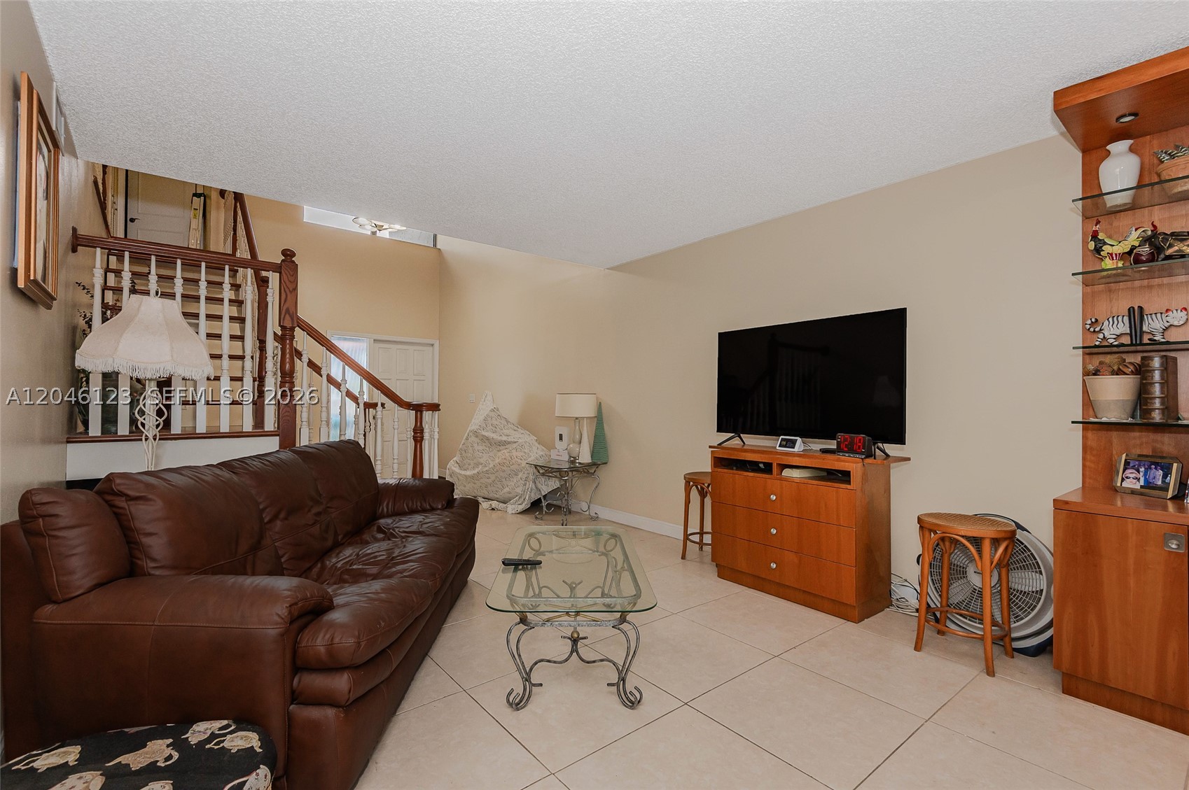 CALUSA POINT - Residential