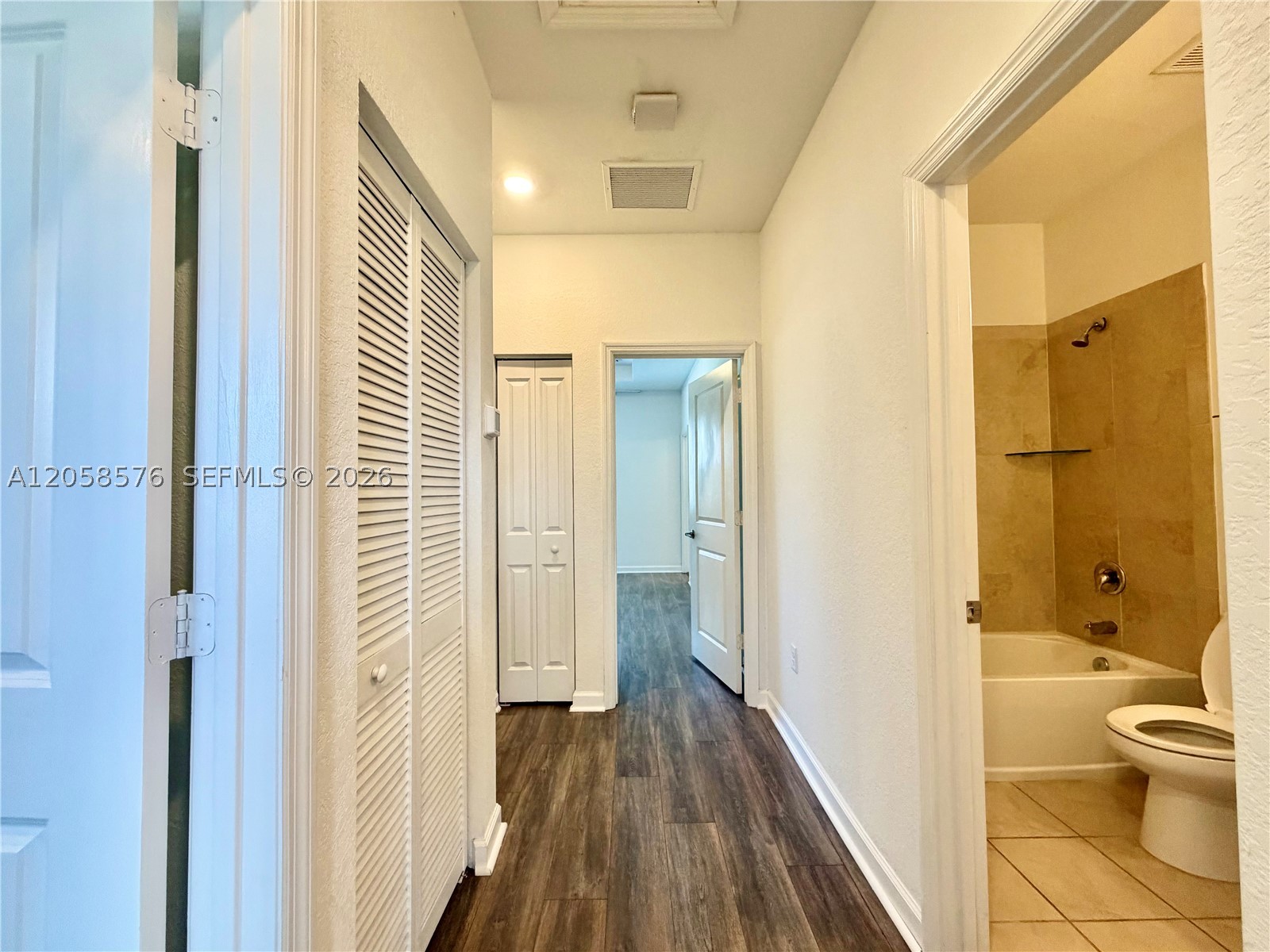 COCO PALM VILLAS - Residential