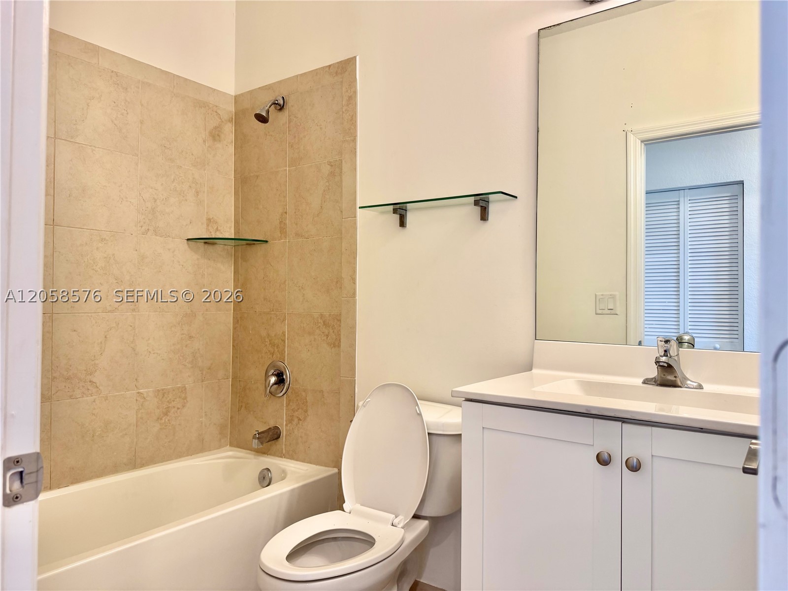 COCO PALM VILLAS - Residential