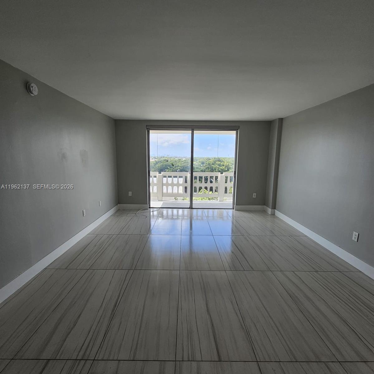 PARKWAY TOWERS BLDG 1 CON - Residential